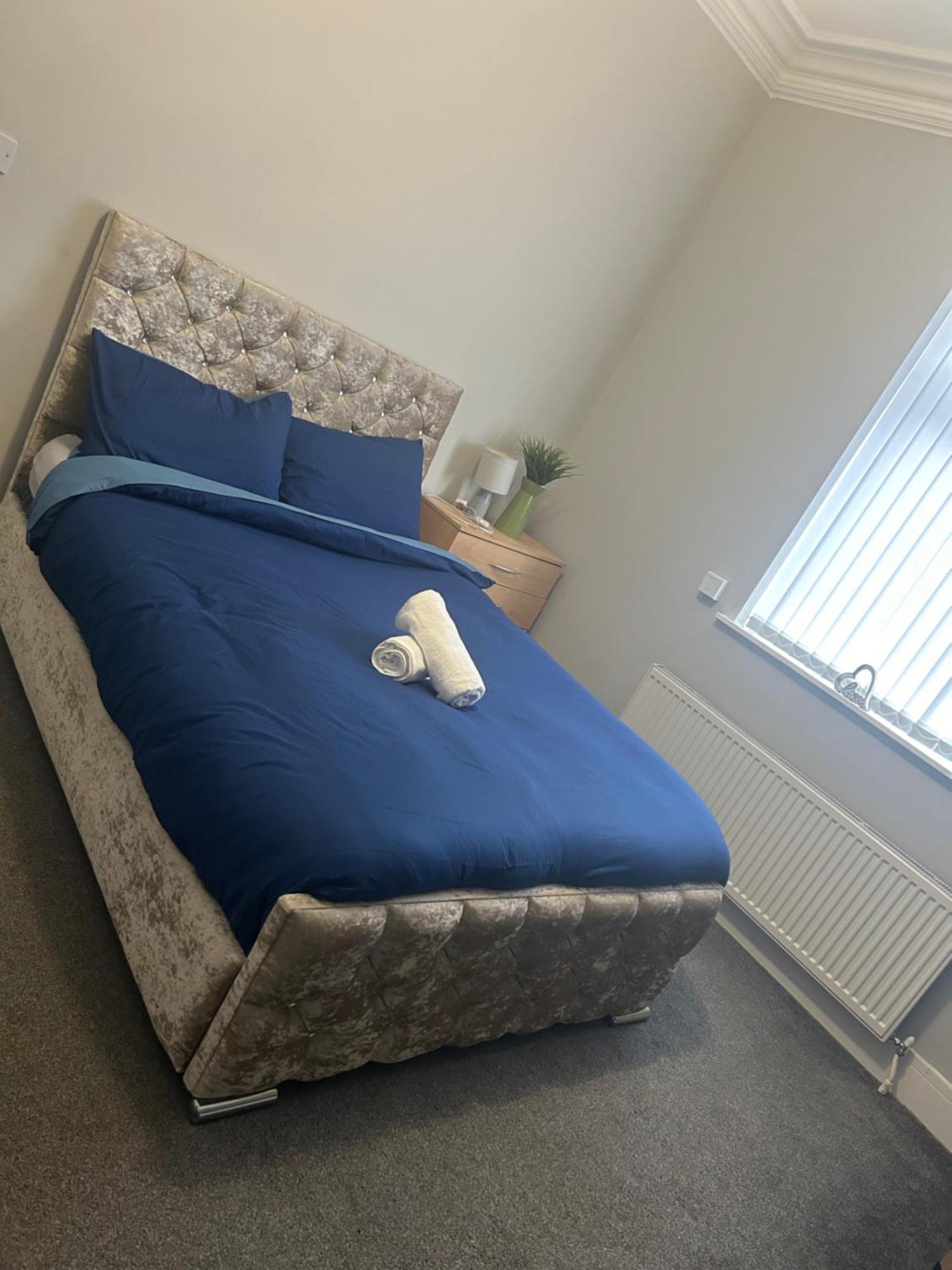 Brunswick Place 1 Bed & Breakfast Stoke-on-Trent Bagian luar foto